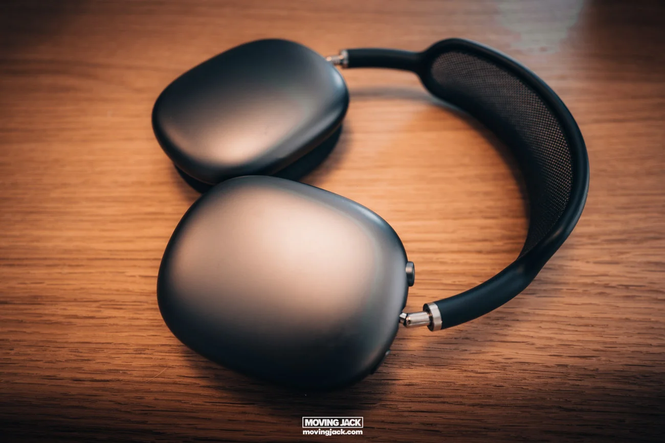 How to prepare for a long-haul flight: the best expert travel tips 4 long-haul flight,how to prepare for a long-haul flight Essential items to bring airpod max airplane copyright movingjack com • long-haul flight,how to prepare for a long-haul flight
