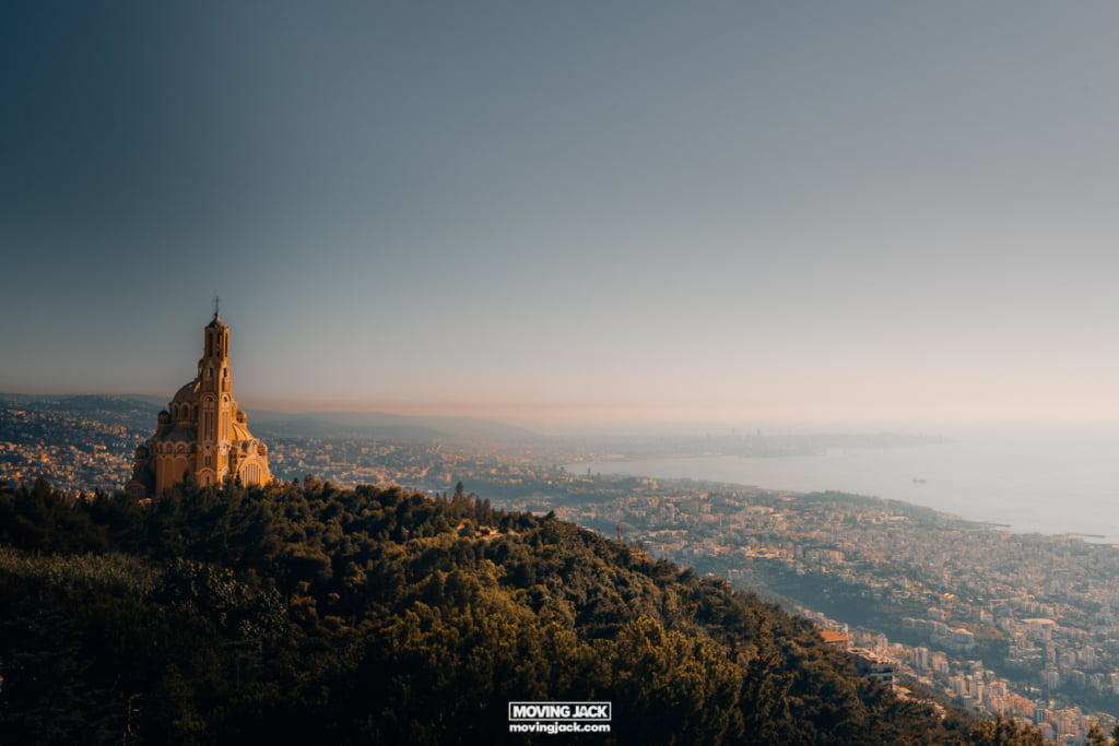 8 unieke dingen om te doen in jounieh, beirut 3 jounieh Jounieh Onze Lieve Vrouwe van Libanon Heiligdom Beiroet Istanbul Berg Jounieh Libanees Uitzicht Natuur Hemel Kerk Heilig Cultuur Bergen Heiligdom ND Du Liban 4 Copyright Moving Jack 2 • Jounieh