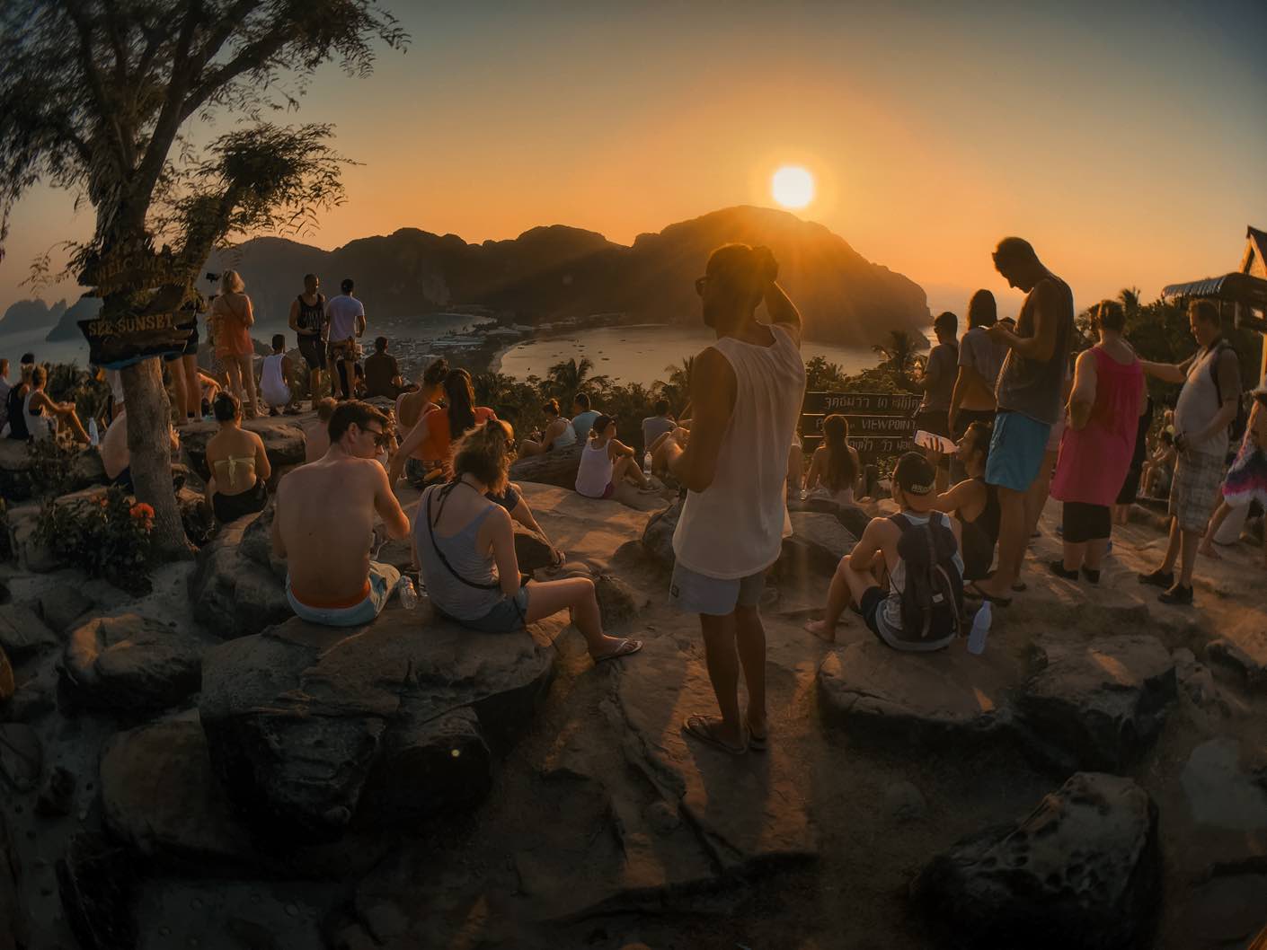 Best of southern thailand: 8 day island hopping itinerary 12 island hopping Thailand itinerary kohphiphi 81 • island hopping