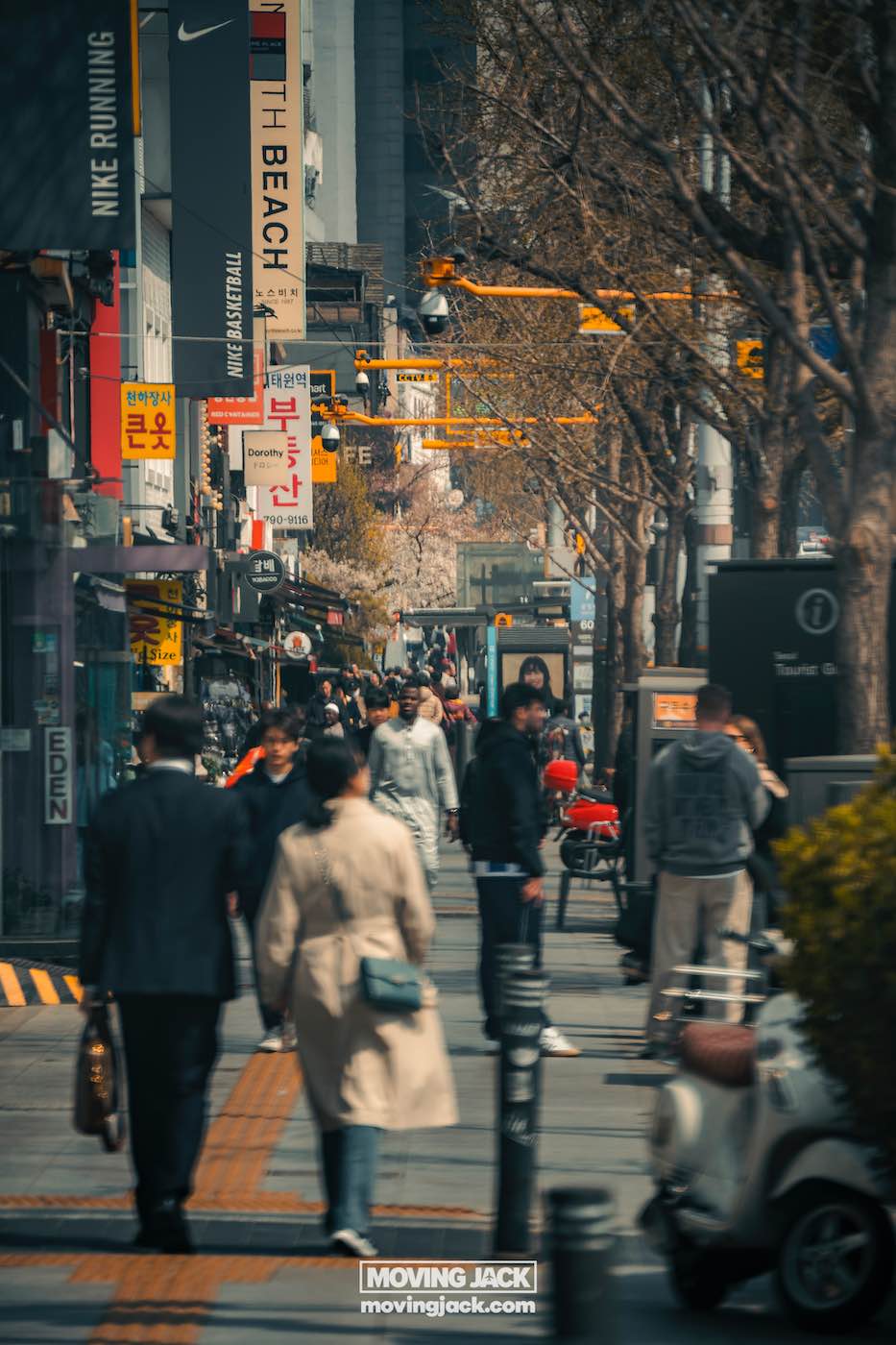 Reisroute Itaewon 2025: de beste eetgelegenheden, drankjes en uitgaansgelegenheden 24 Itaewon Buitenkant van het hotel