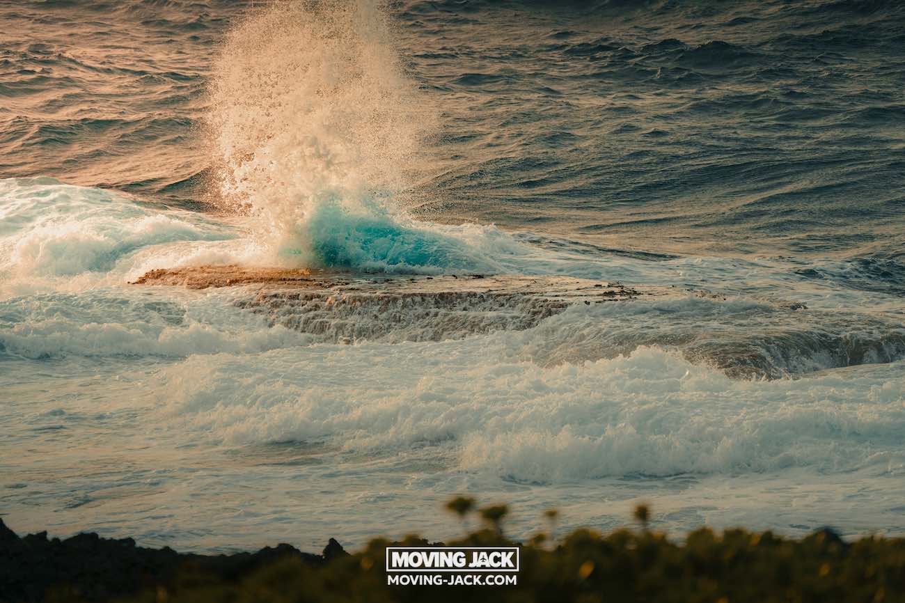 De kust van Kaap Zanpa in Yomitan, Okinawa. Op zoek naar een accommodatie in Okinawa? Yomitan is een van de beste locaties.