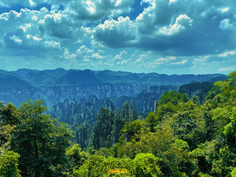 Een bezoek aan de avatarbergen (zhangjiajie) 9 avatarbergen Avatar bergen movingjack 2 • avatar bergen