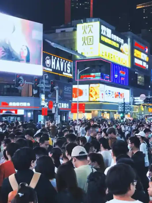 The busiest crossroad of the world 33 avatar mountains Changsha crossroad golden week busiest china 1 banner2 movingjack movingjack • avatar mountains