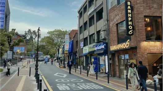 One week in seoul 45 seoul on a budget Itaewon thumb movingjack • seoul on a budget