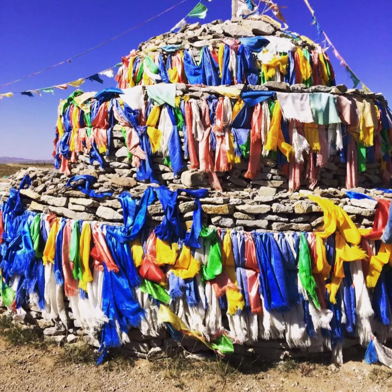 A festival in the mongolian desert 5 Mongolia camp movingjack •